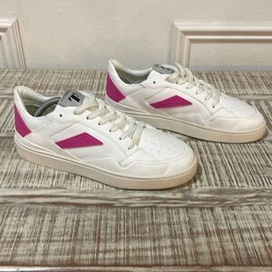 Thousand Fell vegan tennis court women’s shoe ￼